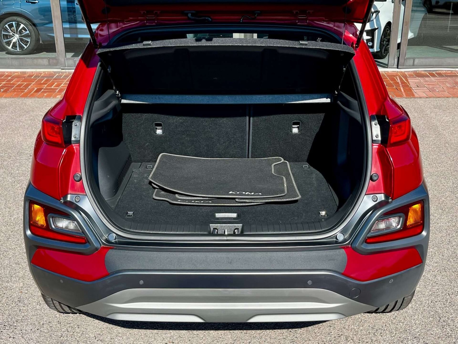 Used Hyundai KONA 2018 for sale - 76905336: Photo 77