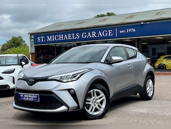 Used Toyota C-HR 2023 for sale - 78876813: Photo