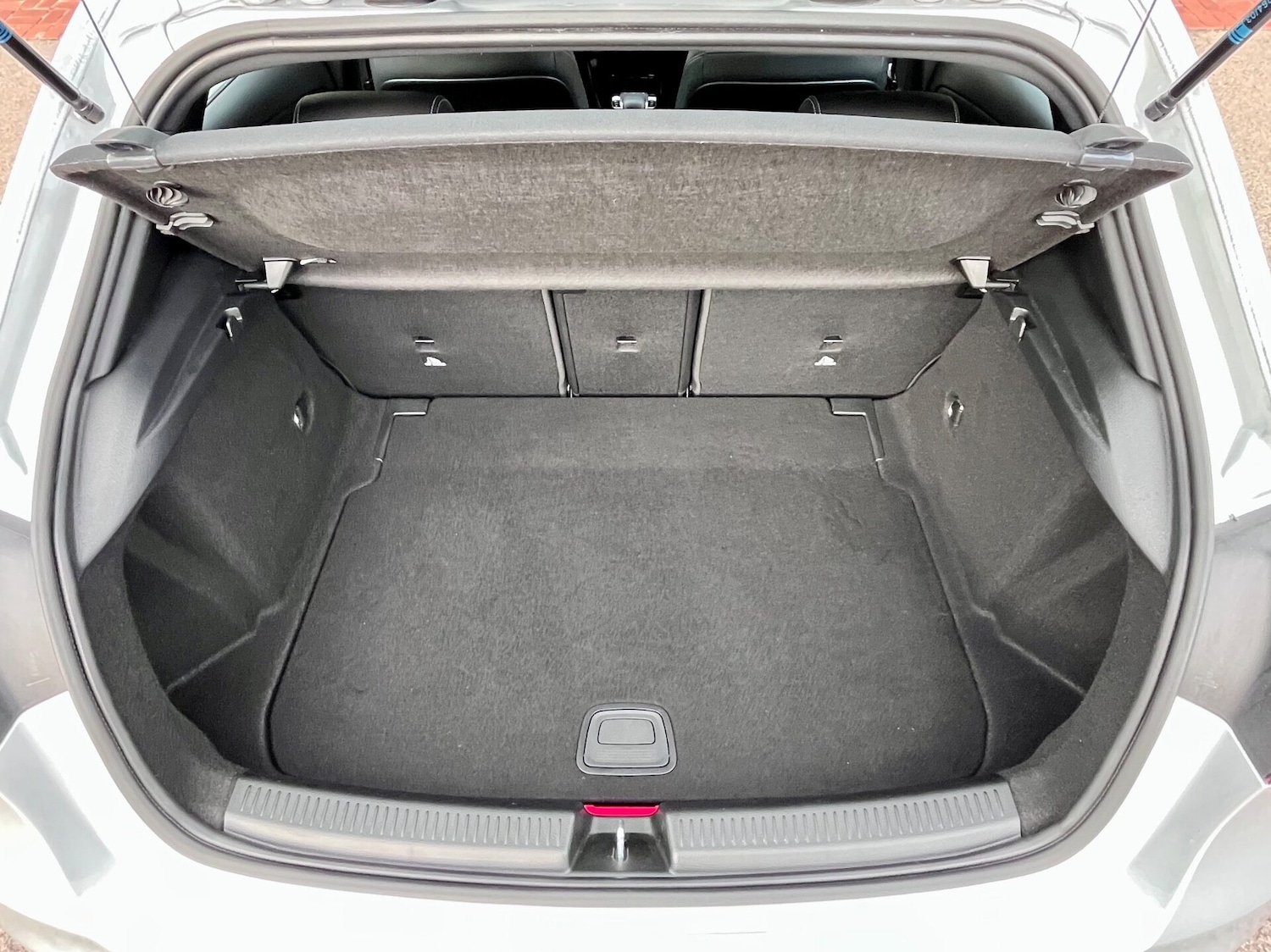 Used Mercedes-Benz A-Class 2019 for sale - 76329825: Photo 76