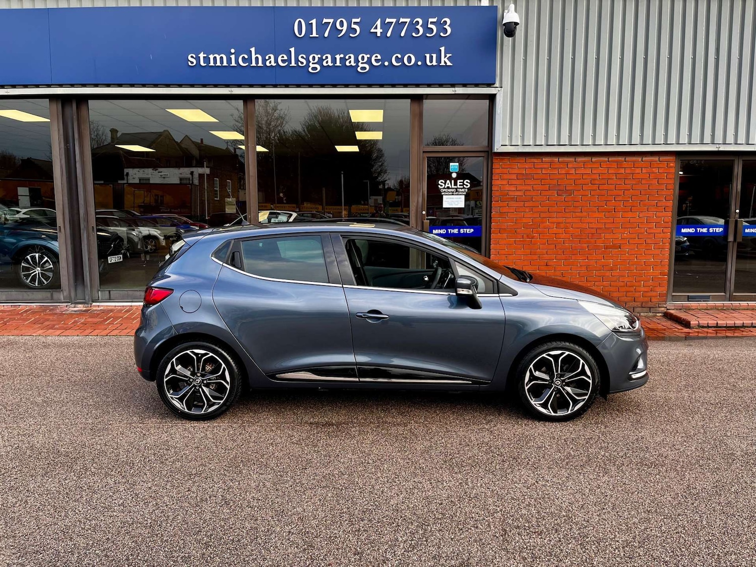 Used Renault Clio 2019 for sale - 76905282: Photo 10