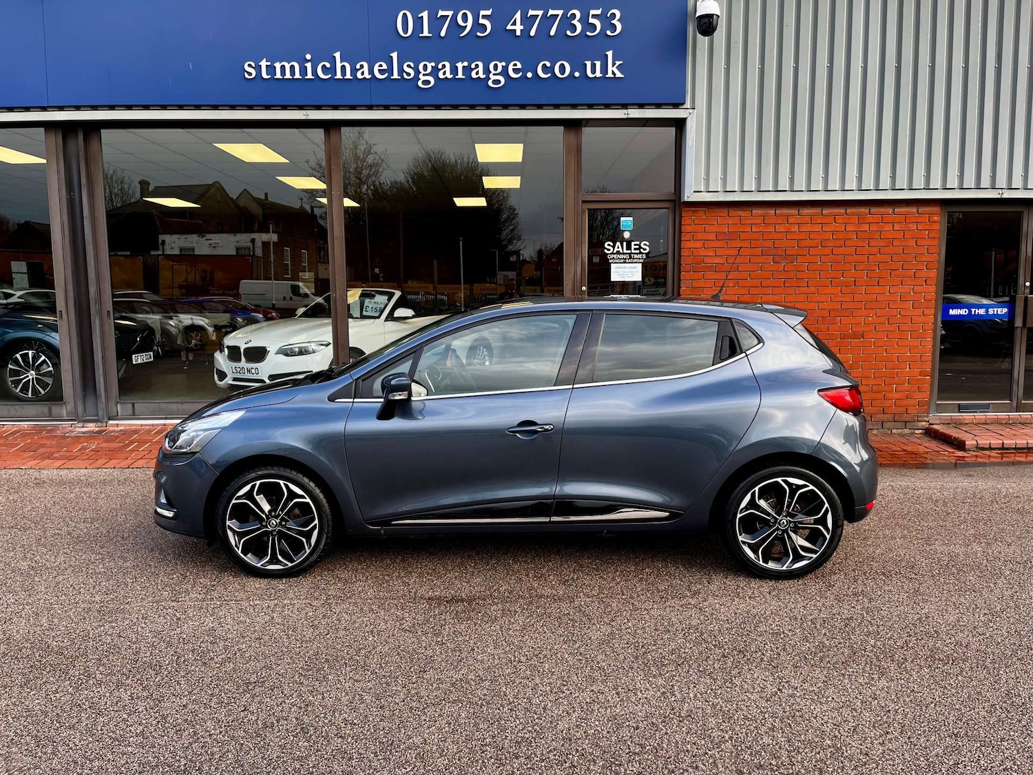 Used Renault Clio 2019 for sale - 76905282: Photo 11