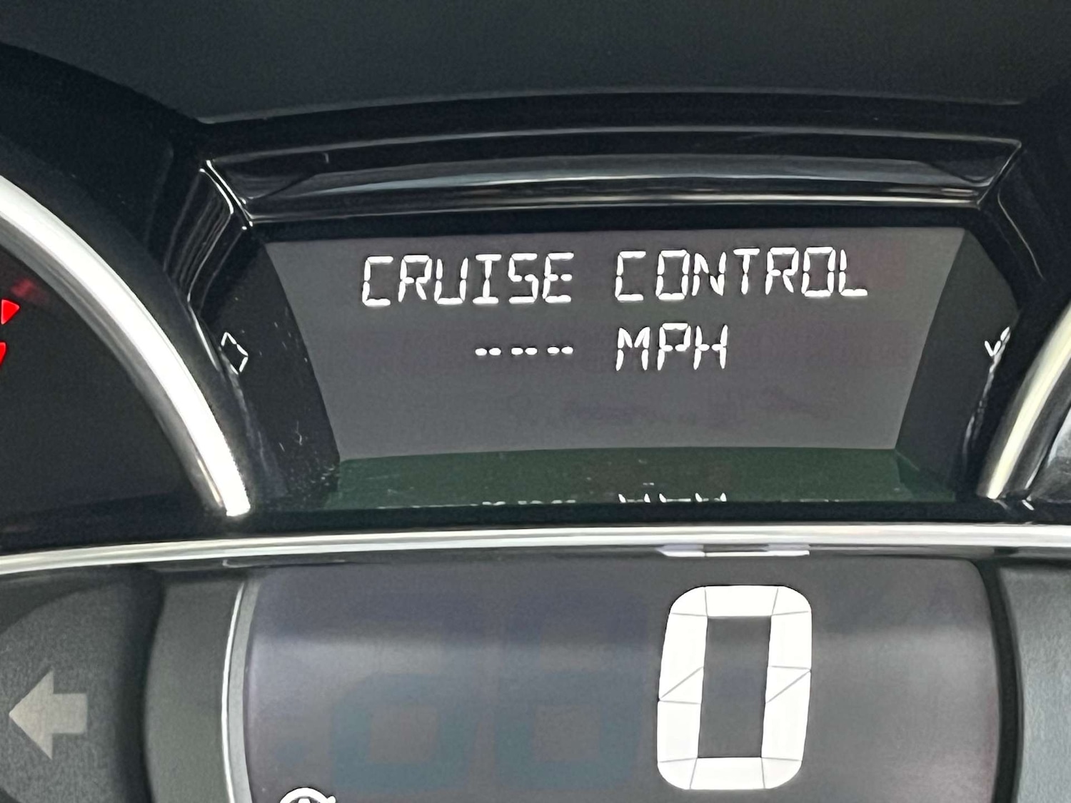 Used Renault Clio 2019 for sale - 76905282: Photo 26