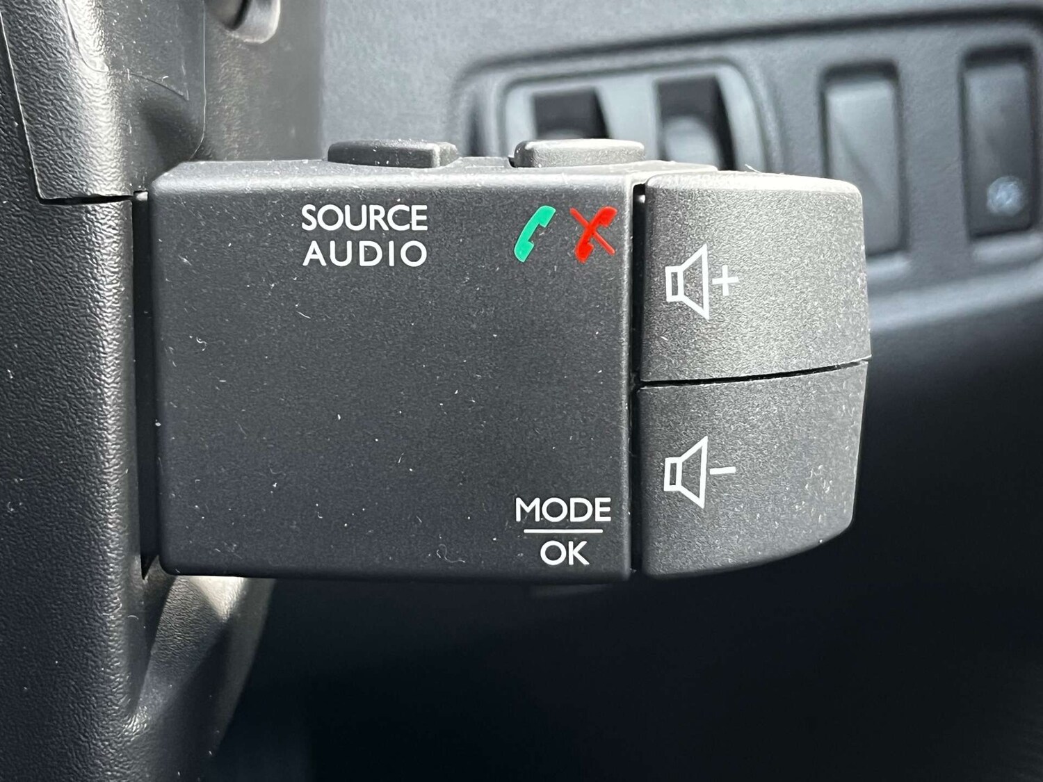 Used Renault Clio 2019 for sale - 76905282: Photo 49