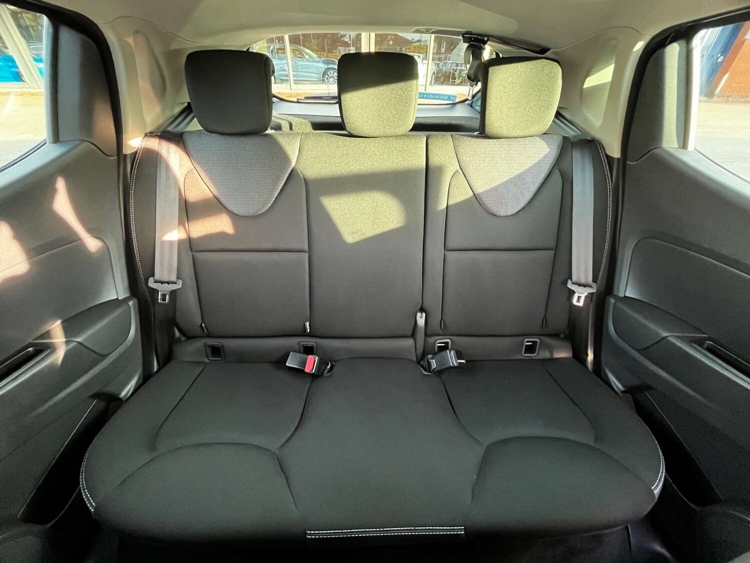 Used Renault Clio 2019 for sale - 76905282: Photo 54