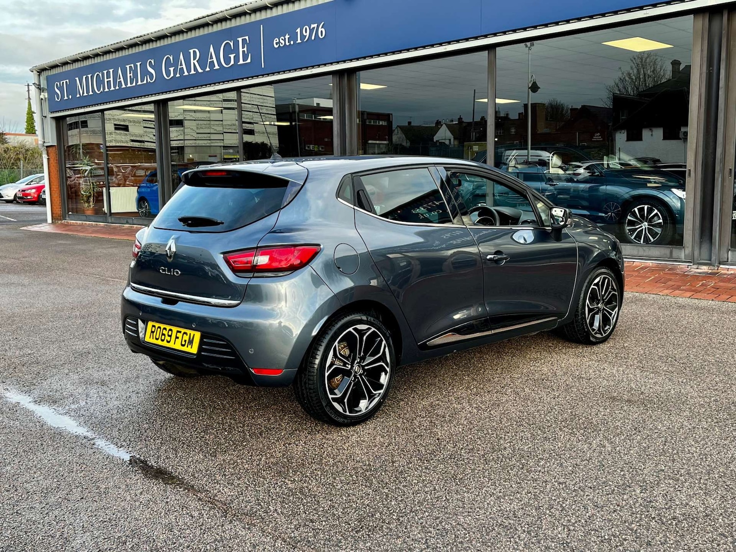 Used Renault Clio 2019 for sale - 76905282: Photo 8