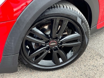 Used MINI Hatch 2019 for sale - 78211870: Photo
