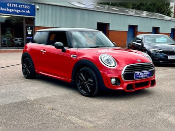 Used MINI Hatch 2019 for sale - 78211870: Photo