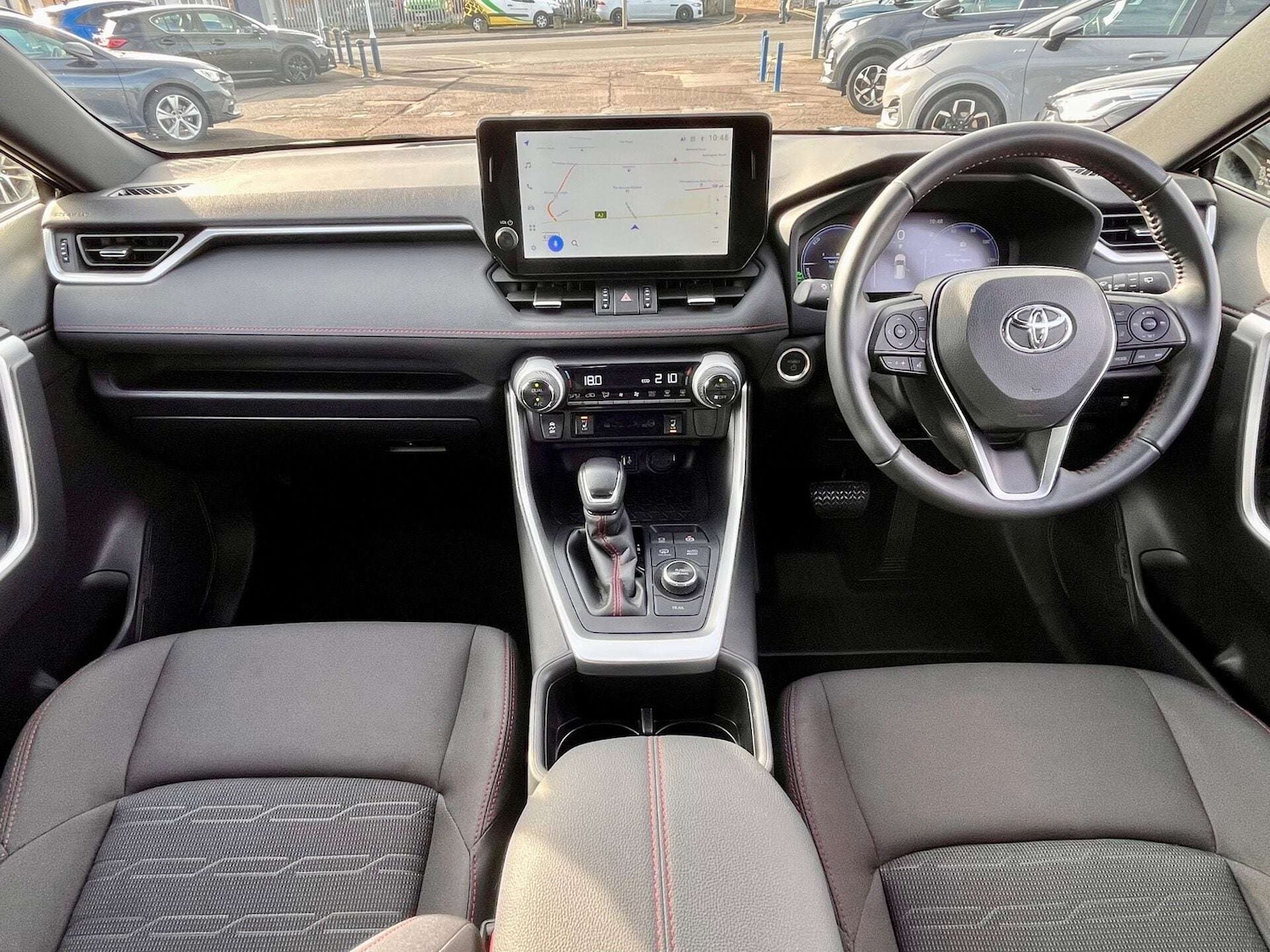 Used Toyota RAV4 2024 for sale - 76905356: Photo 2