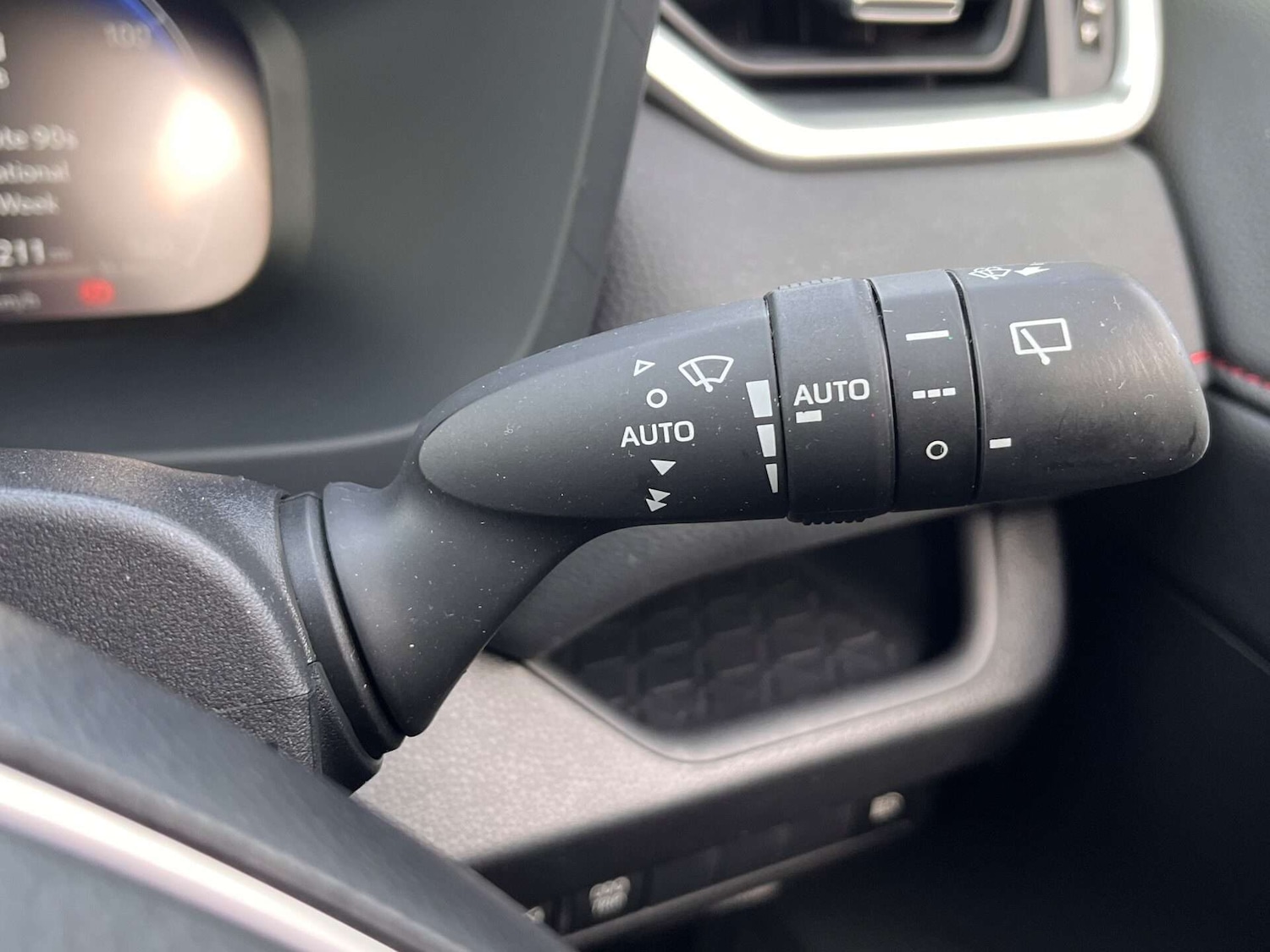 Used Toyota RAV4 2024 for sale - 76905356: Photo 55