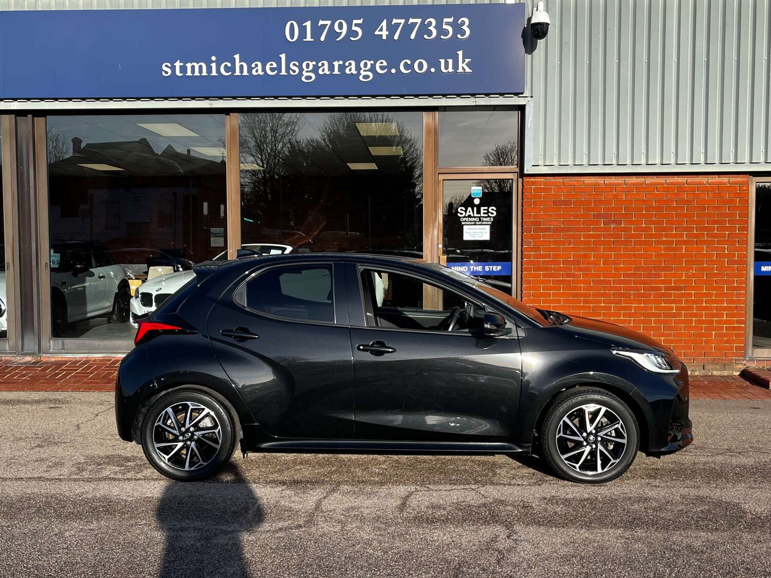 Used Toyota Yaris 2022 for sale - 76957829: Photo 10