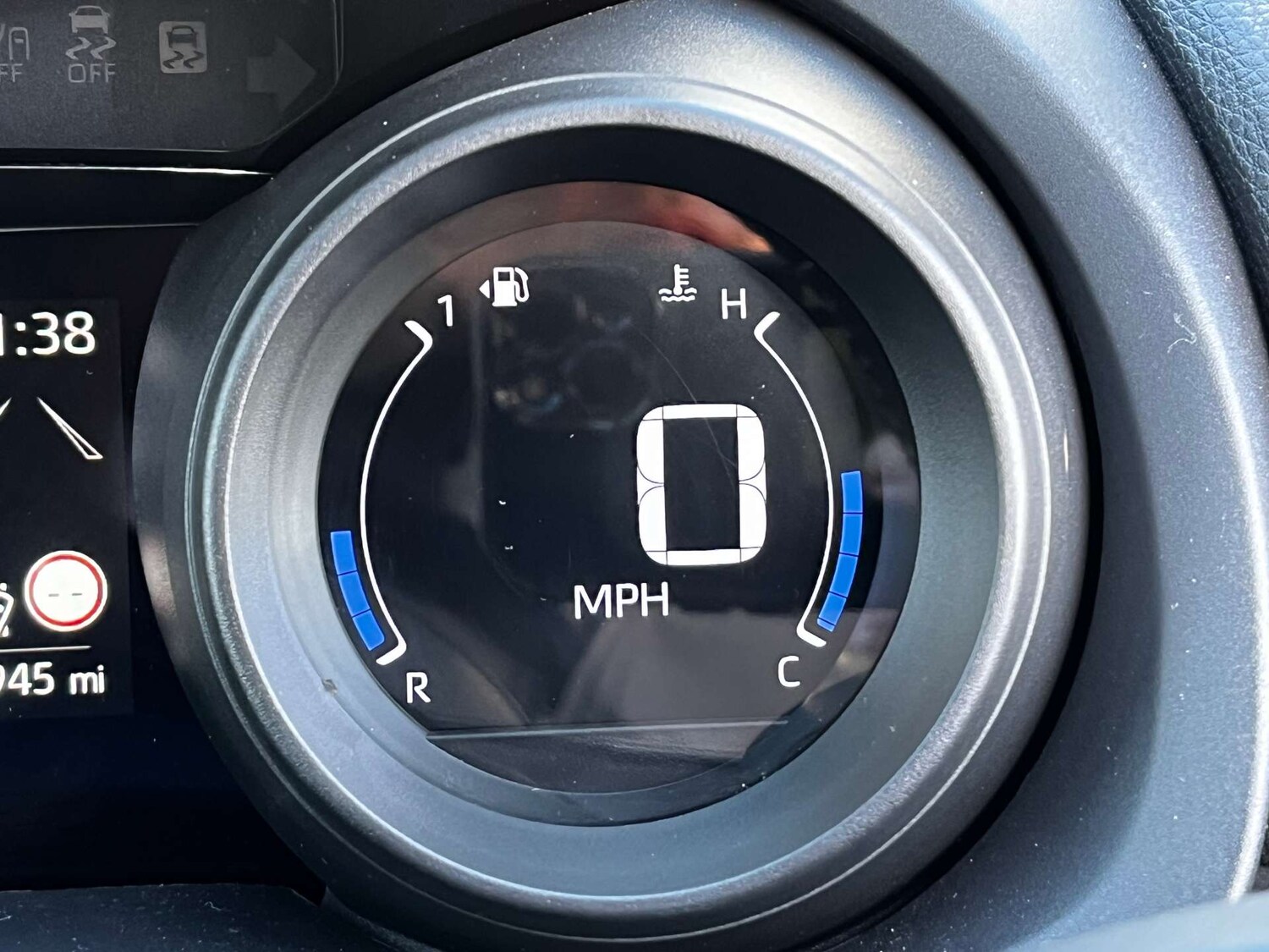 Used Toyota Yaris 2022 for sale - 76957829: Photo 23