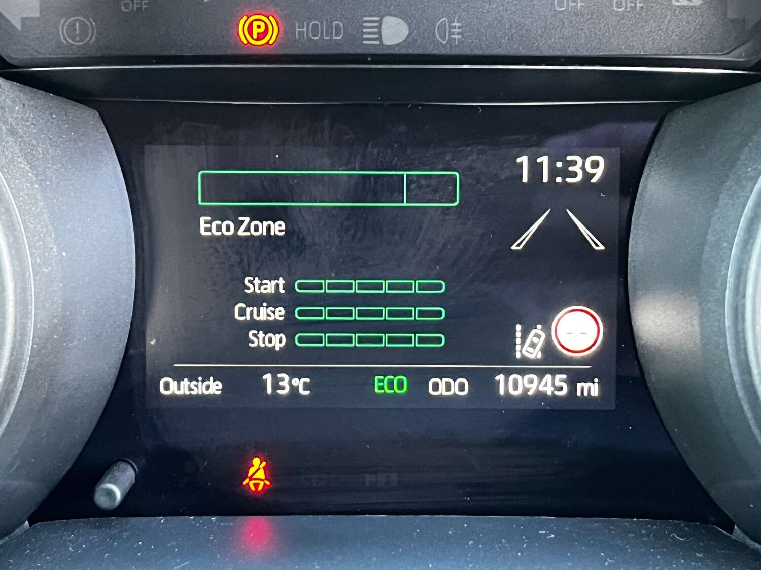 Used Toyota Yaris 2022 for sale - 76957829: Photo 26