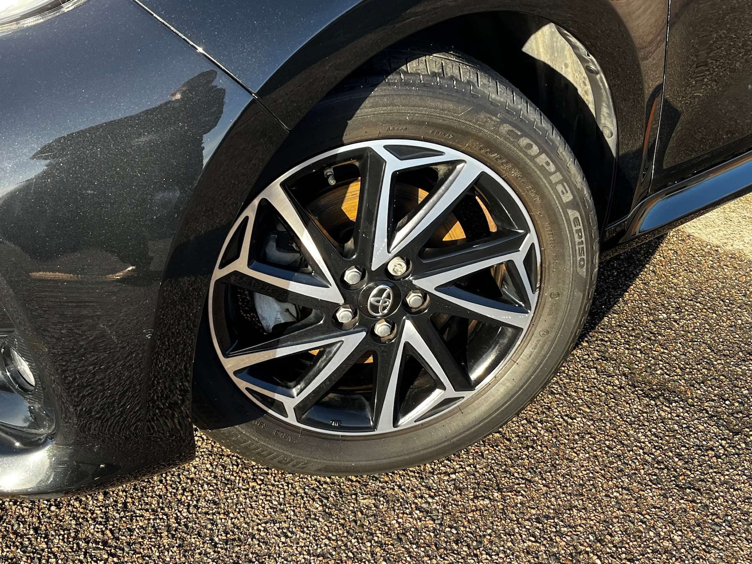 Used Toyota Yaris 2022 for sale - 76957829: Photo 3