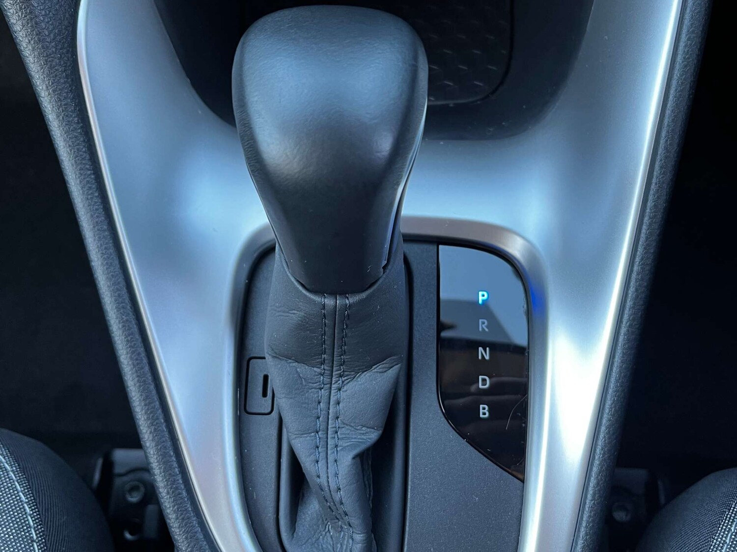 Used Toyota Yaris 2022 for sale - 76957829: Photo 55