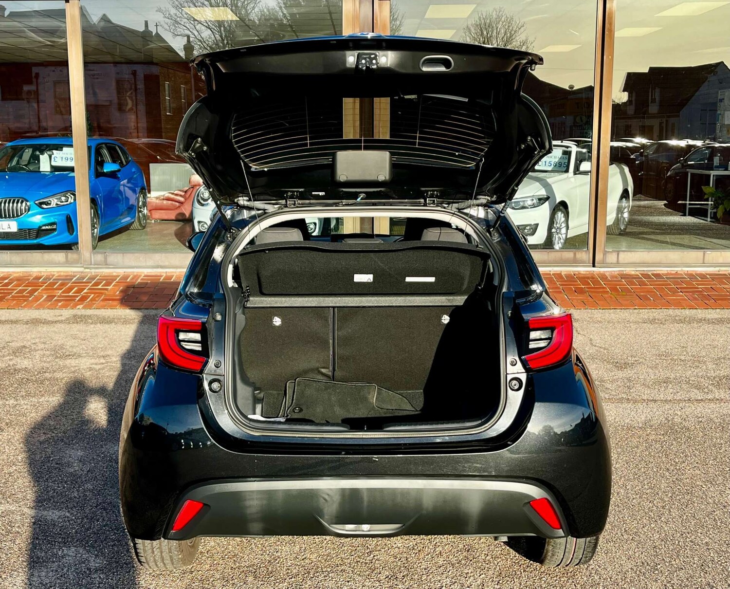 Used Toyota Yaris 2022 for sale - 76957829: Photo 66