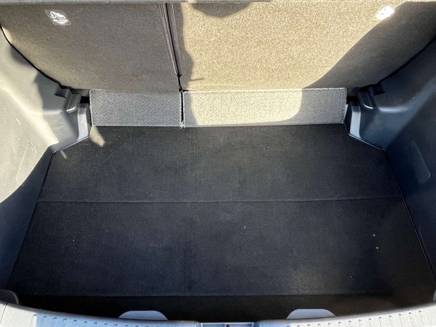 Used Toyota Yaris 2022 for sale - 76957829: Photo 69