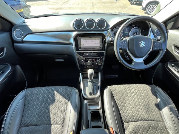 Used Suzuki Vitara 2022 for sale - 74825213: Photo 2