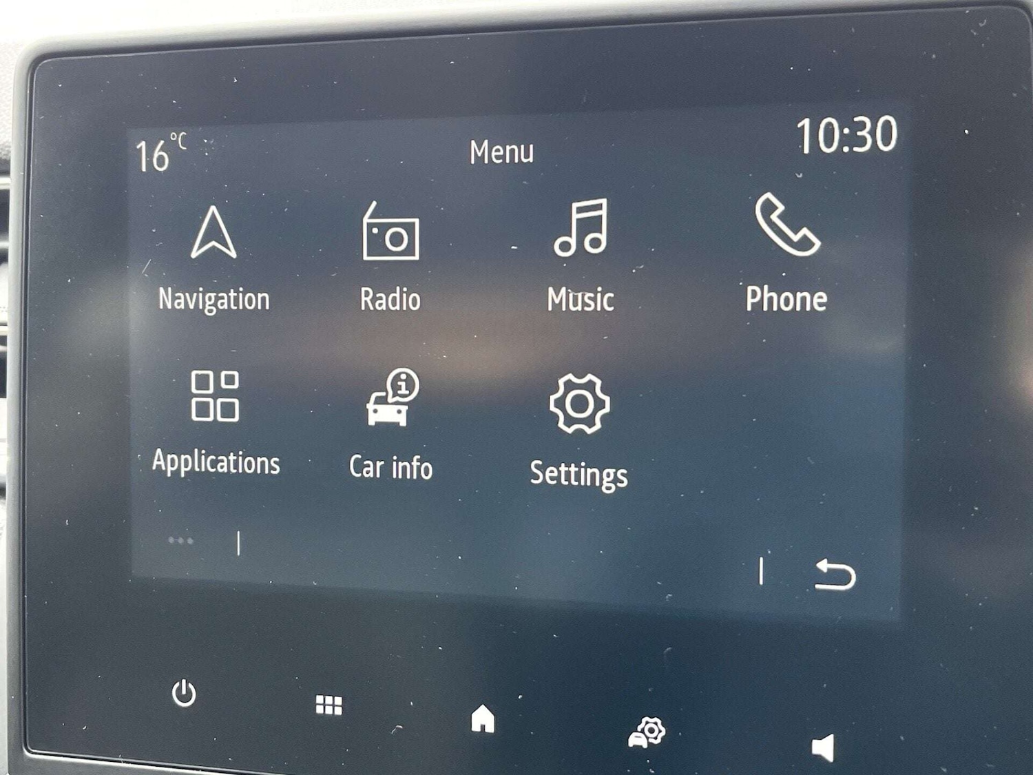 Used Renault Captur 2023 for sale - 76905323: Photo 32