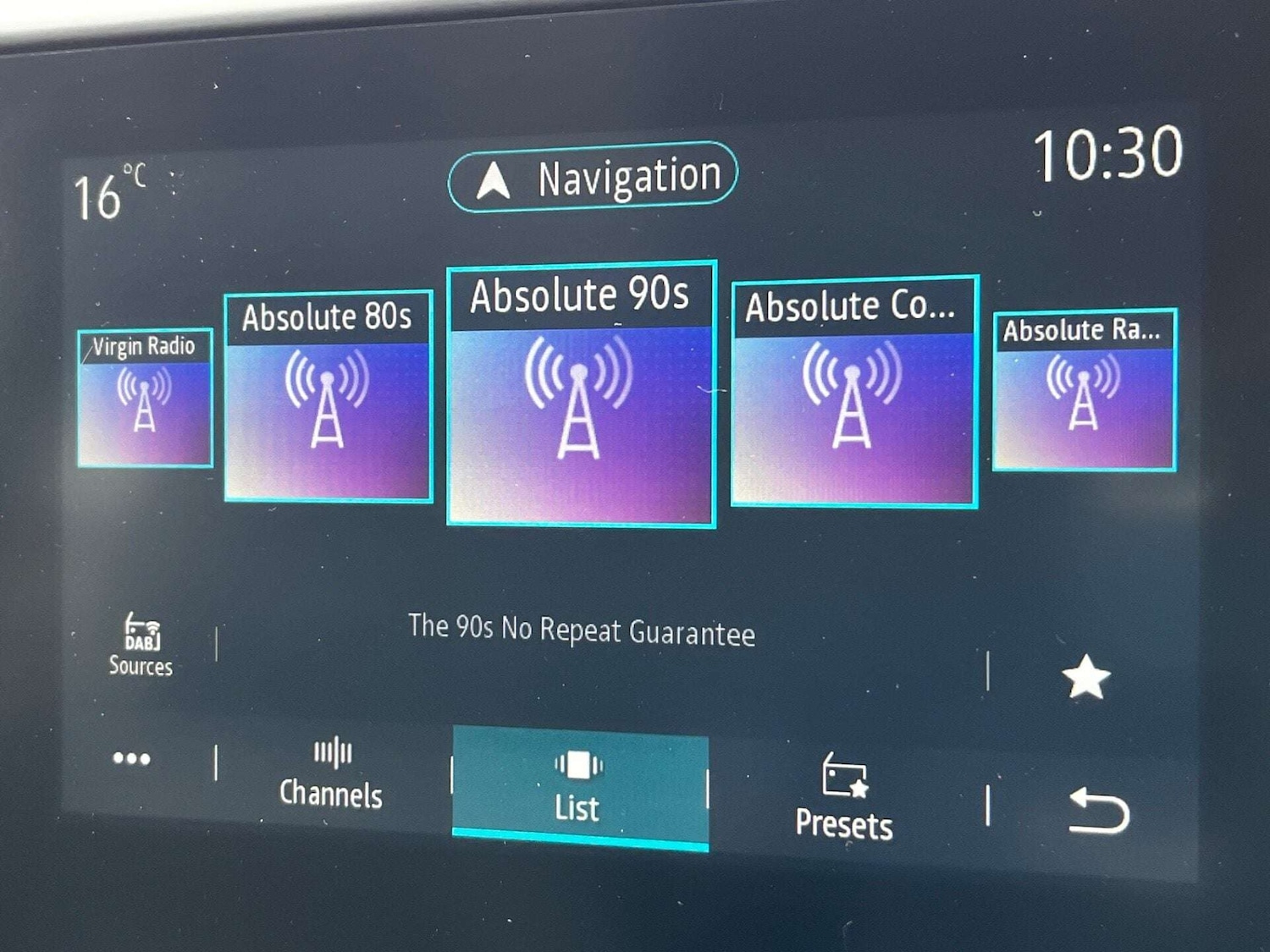 Used Renault Captur 2023 for sale - 76905323: Photo 33