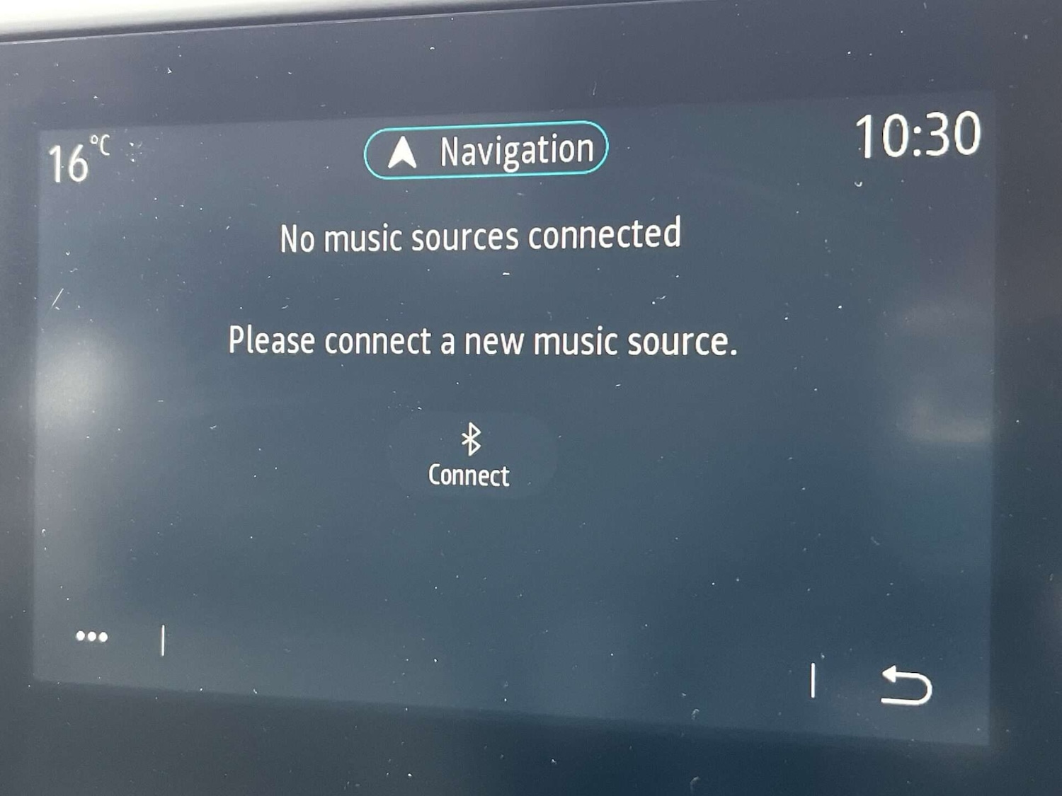 Used Renault Captur 2023 for sale - 76905323: Photo 35