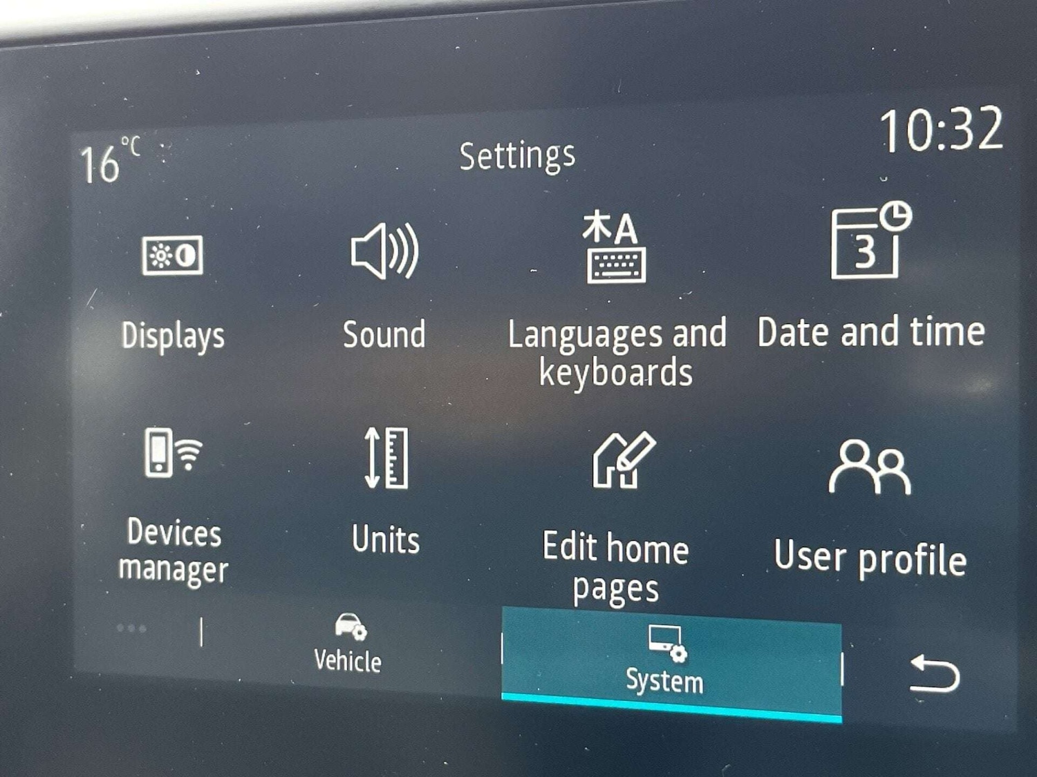 Used Renault Captur 2023 for sale - 76905323: Photo 45