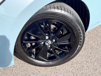 Used Mazda Mazda2 2023 for sale - 78443815: Photo