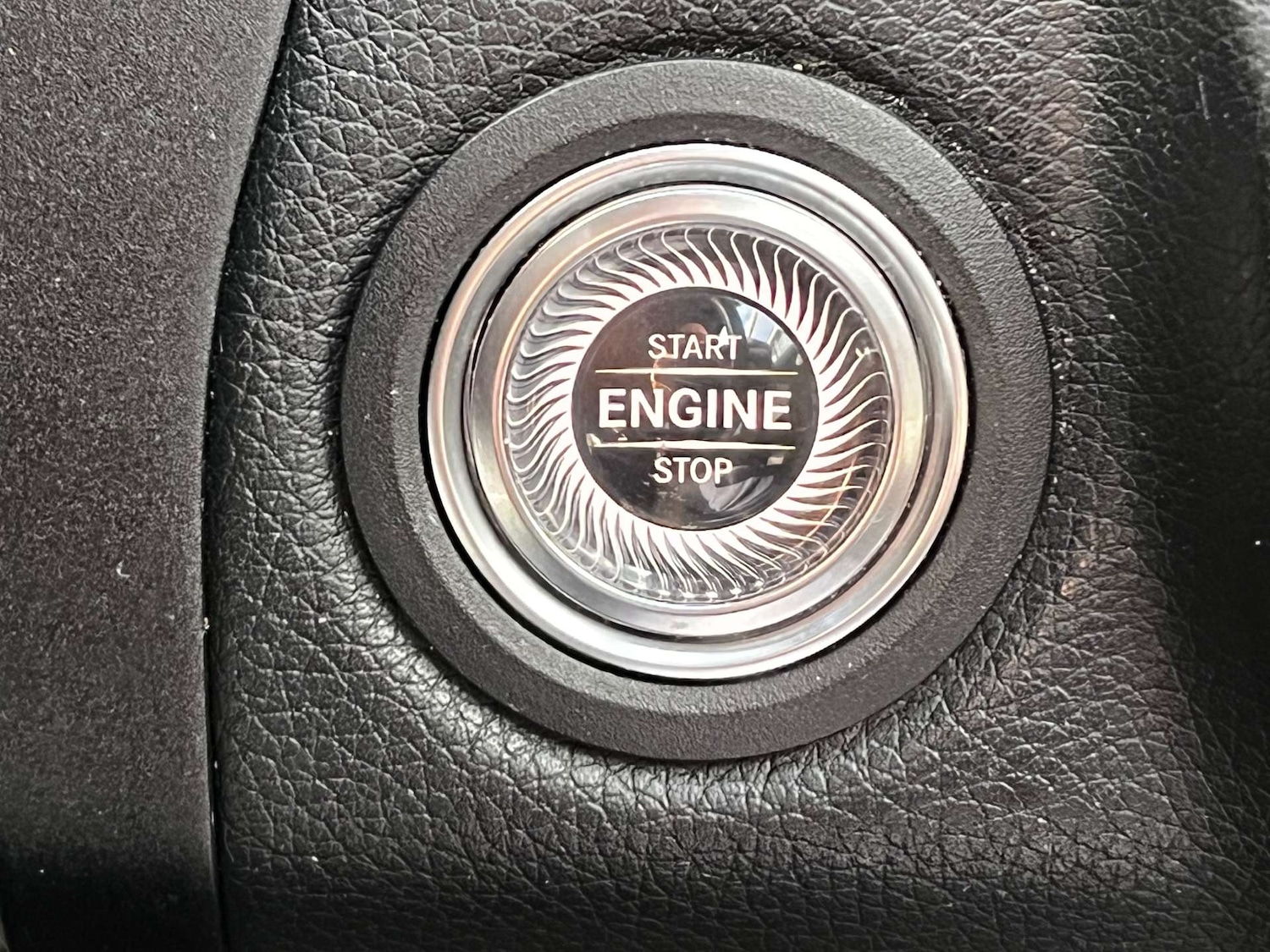 Used Mercedes-Benz C Class 2018 for sale - 76957790: Photo 70