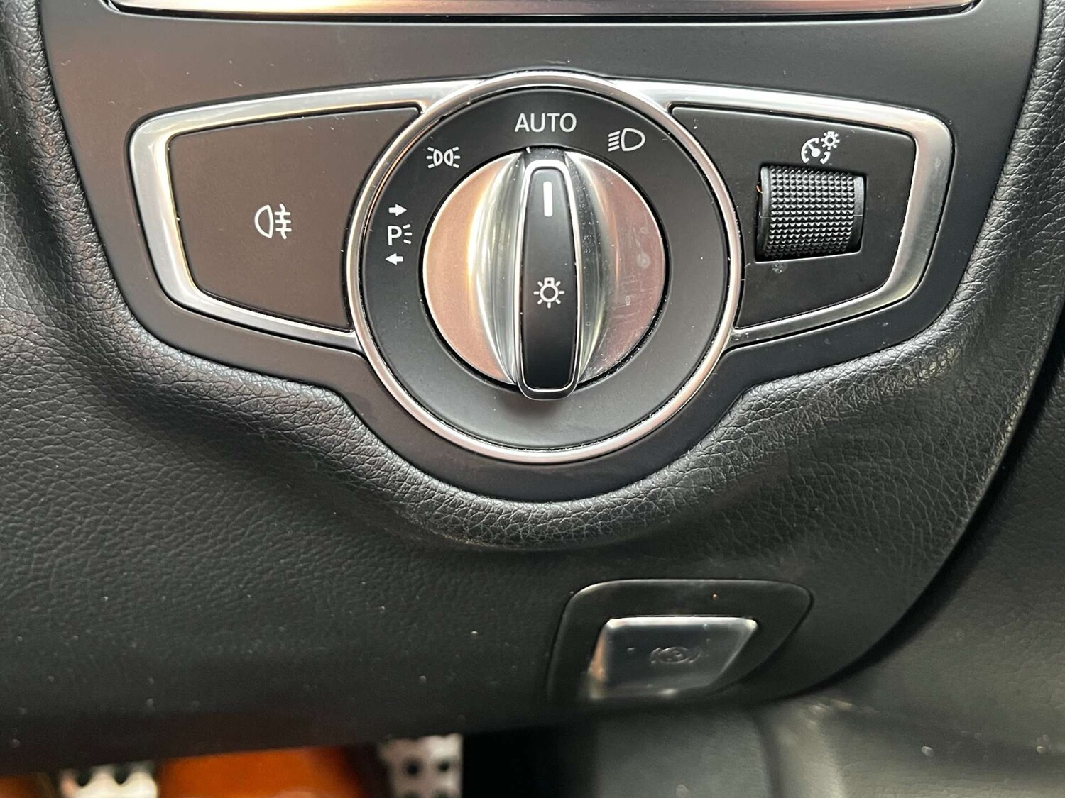 Used Mercedes-Benz C Class 2018 for sale - 76957790: Photo 71