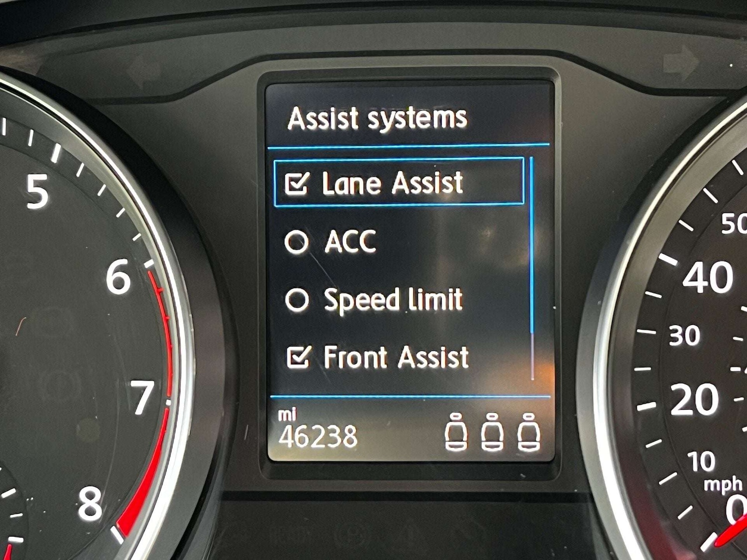 Used Volkswagen Passat 2020 for sale - 76905372: Photo 32