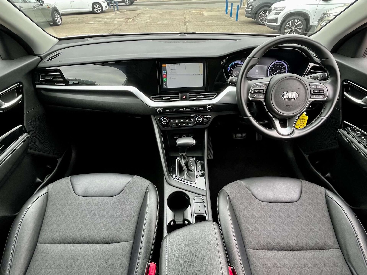 Used Kia Niro 2020 for sale - 76905309: Photo 2