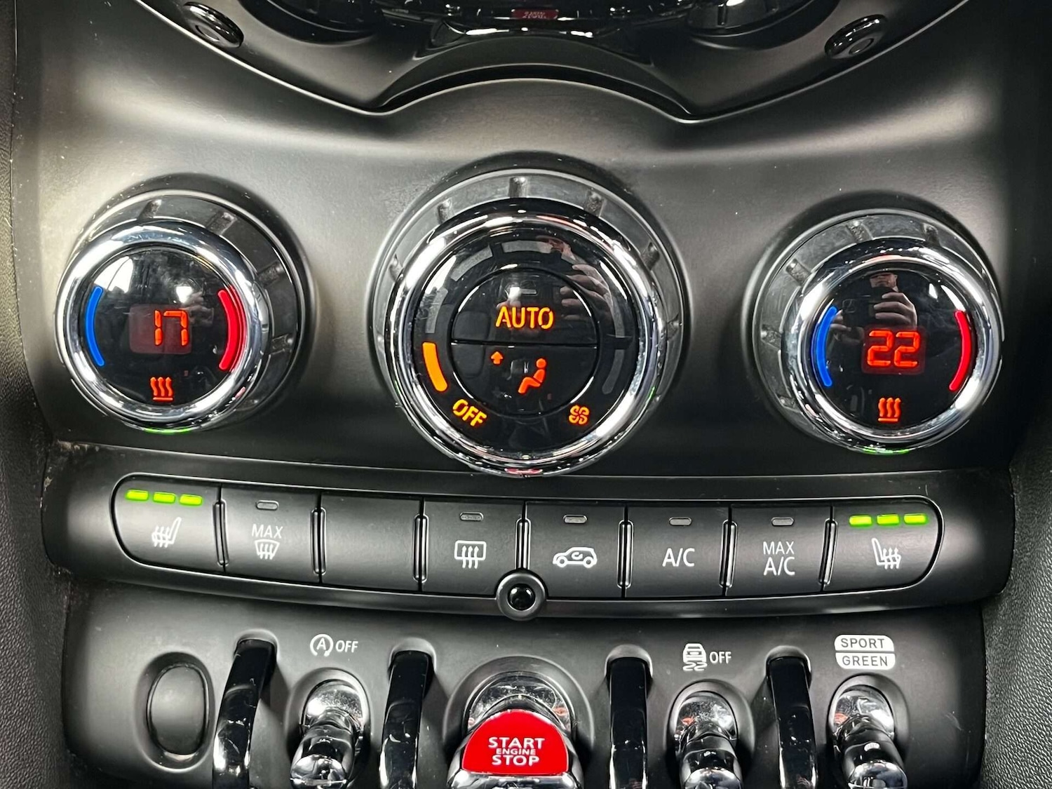 Used MINI Convertible 2018 for sale - 76905237: Photo 46