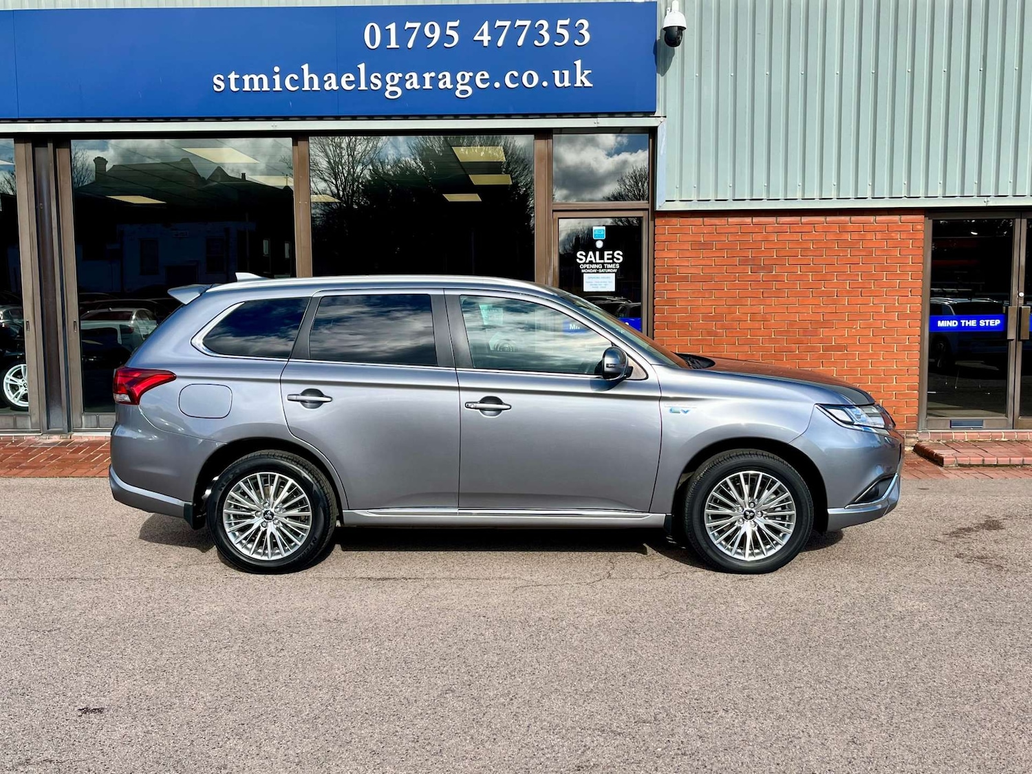 Used Mitsubishi Outlander 2020 for sale - 77632643: Photo 10