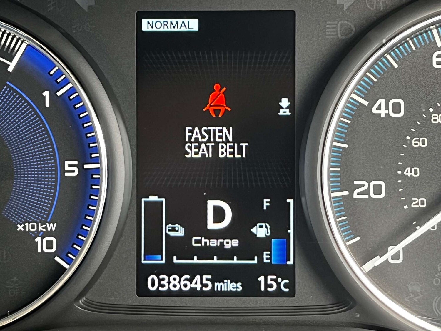 Used Mitsubishi Outlander 2020 for sale - 77632643: Photo 28