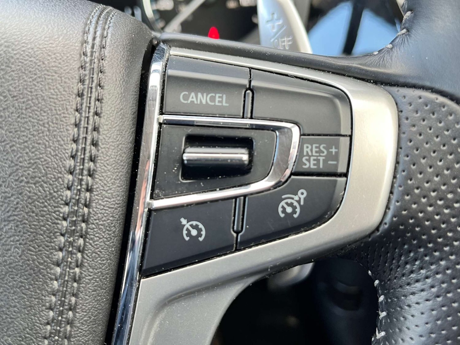 Used Mitsubishi Outlander 2020 for sale - 77632643: Photo 60