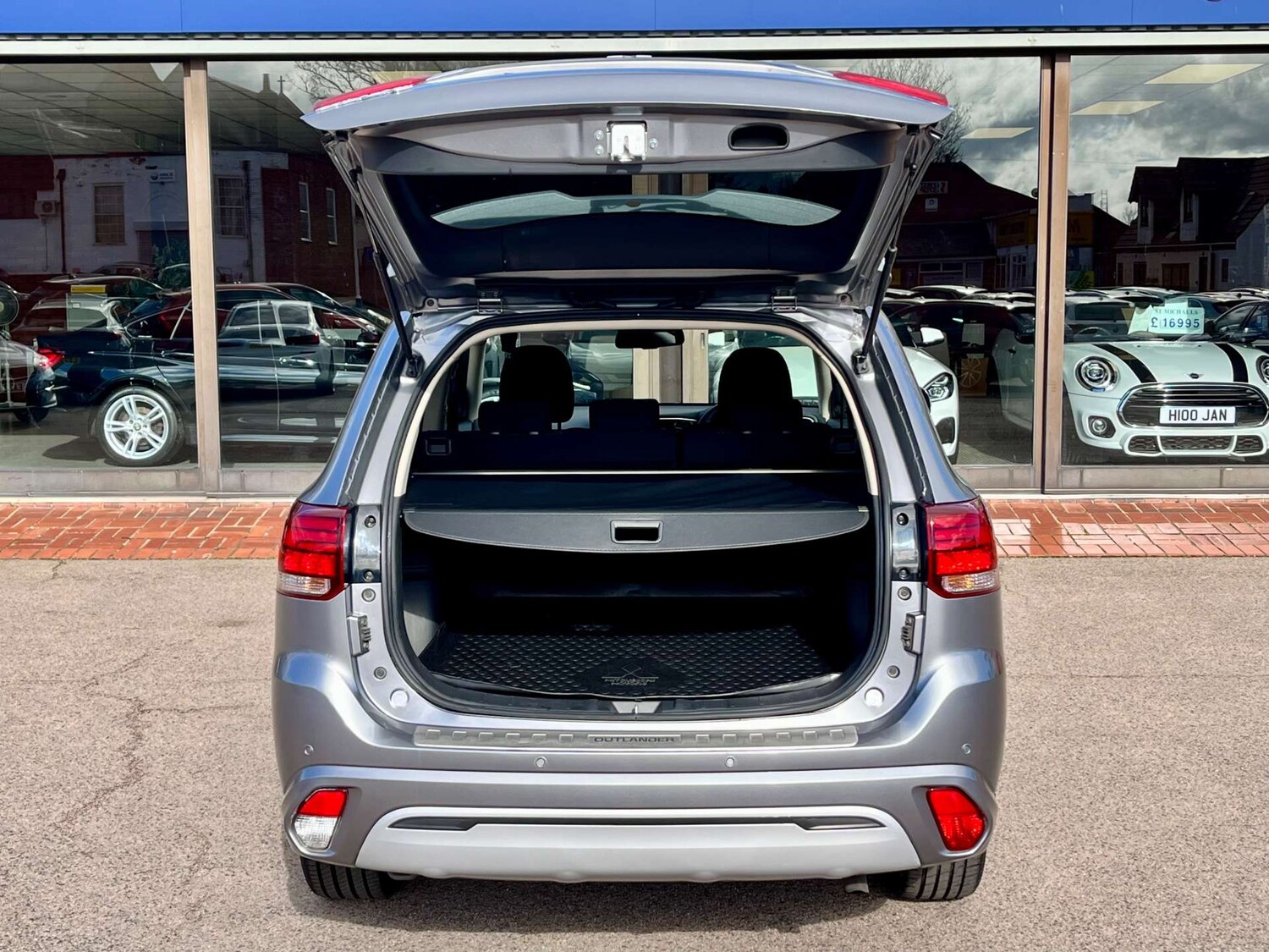 Used Mitsubishi Outlander 2020 for sale - 77632643: Photo 73