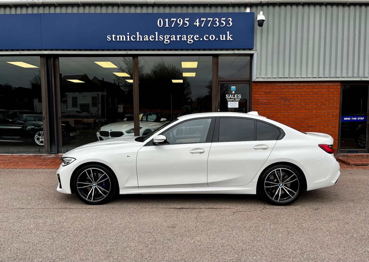 Used BMW 3 Series 2019 for sale - 77535023: Photo 11