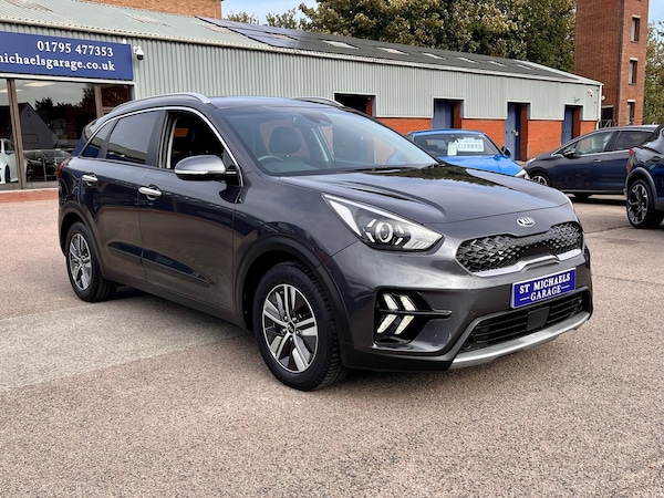 Used Kia Niro 2020 for sale - 76088904: Photo 4
