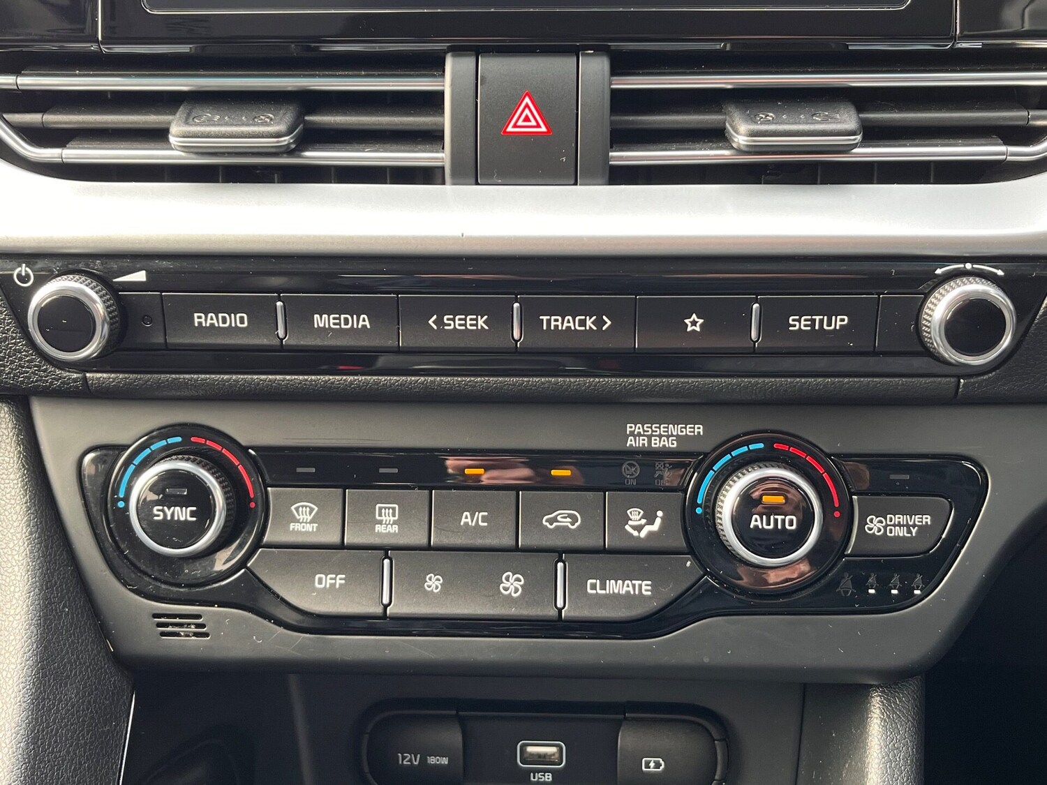 Used Kia Niro 2020 for sale - 76088904: Photo 55