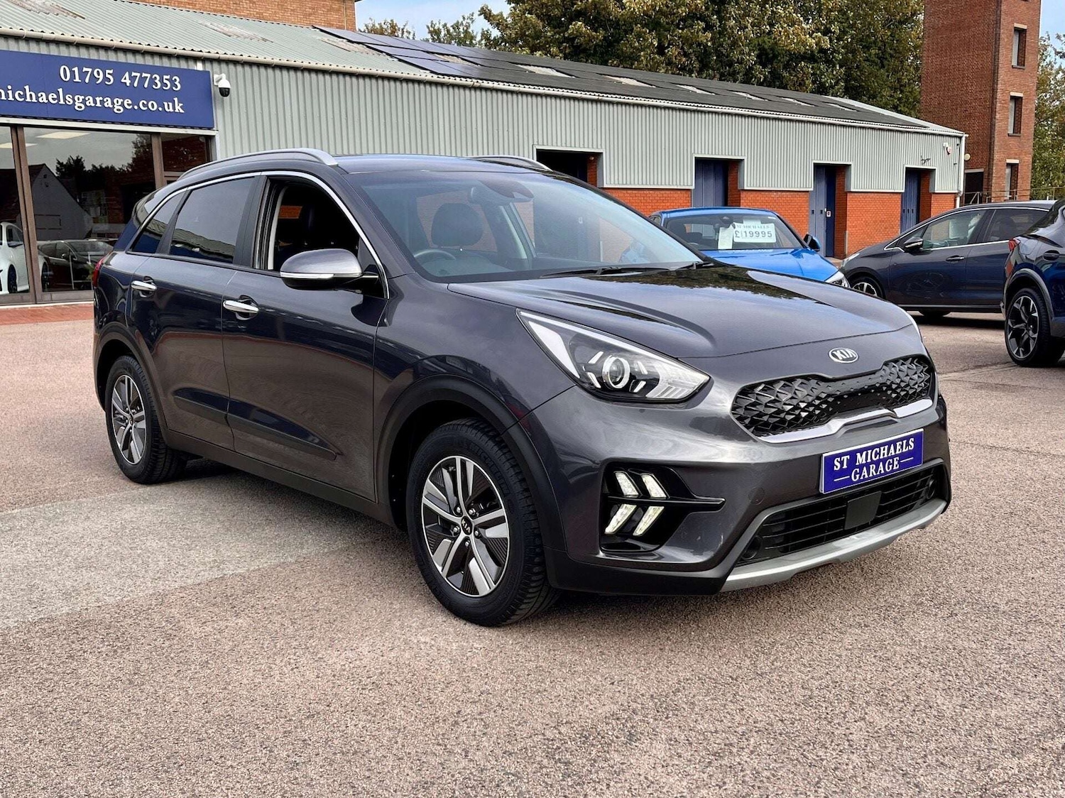 Used Kia Niro 2020 for sale - 76905345: Photo 4