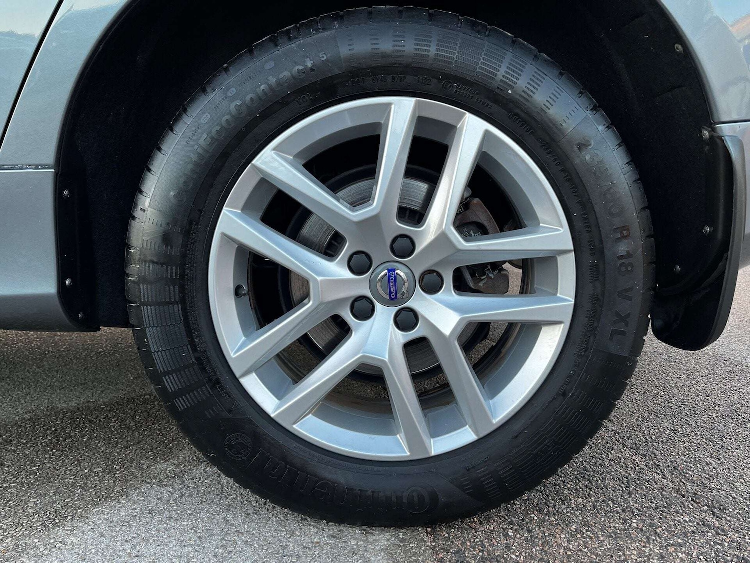 Used Volvo XC60 2017 for sale - 76905371: Photo 14