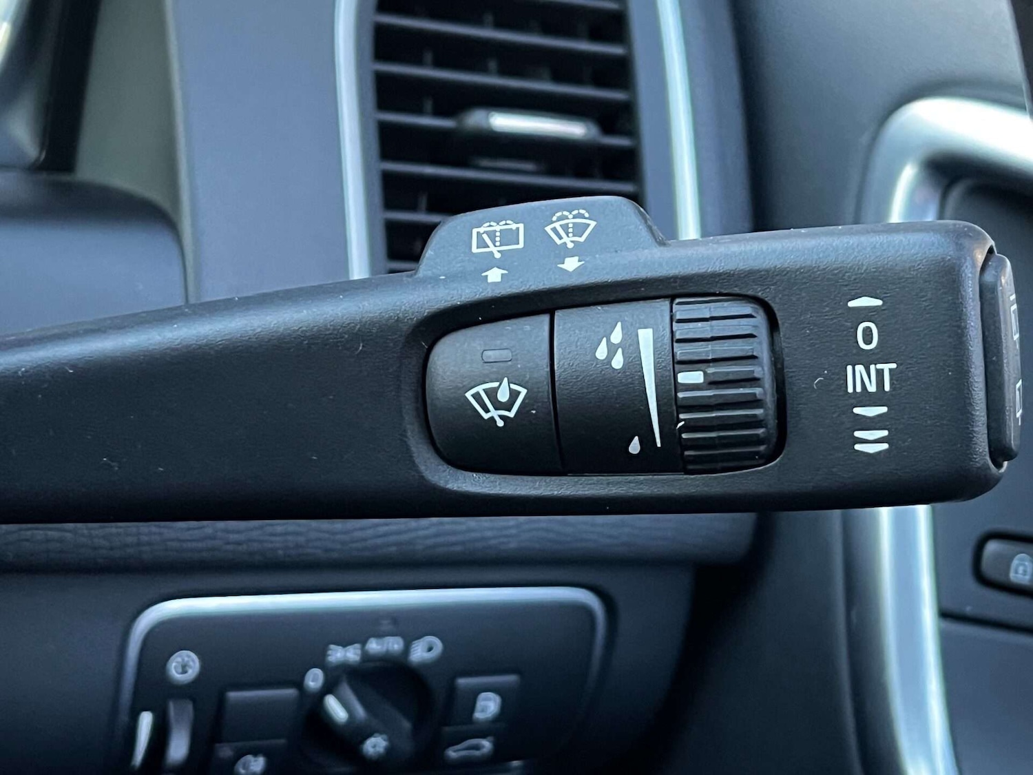 Used Volvo XC60 2017 for sale - 76905371: Photo 49