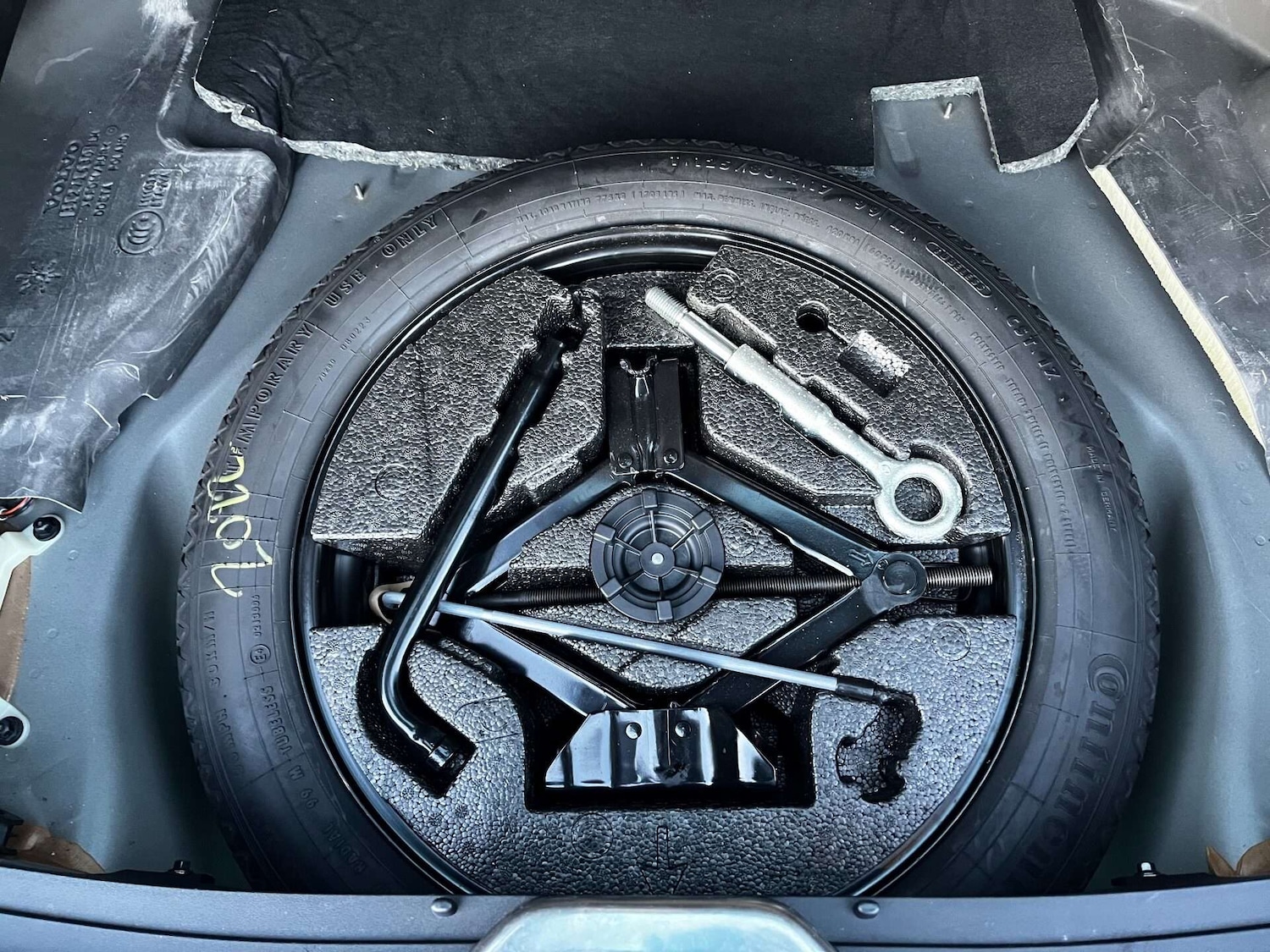 Used Volvo XC60 2017 for sale - 76905371: Photo 62