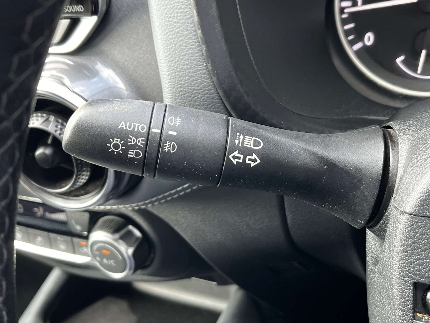 Used Nissan Juke 2022 for sale - 76905305: Photo 55