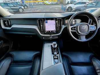 Used Volvo XC60 2020 for sale - 77211790: Photo