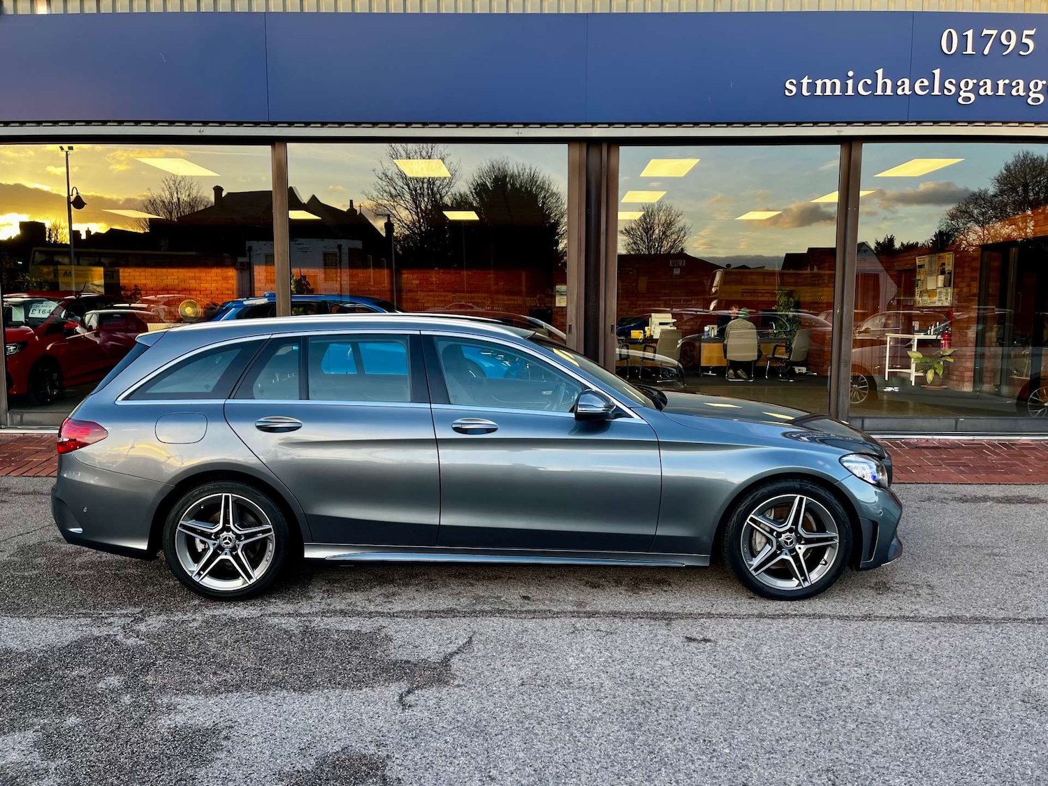 Used Mercedes-Benz C Class 2019 for sale - 77148645: Photo 10