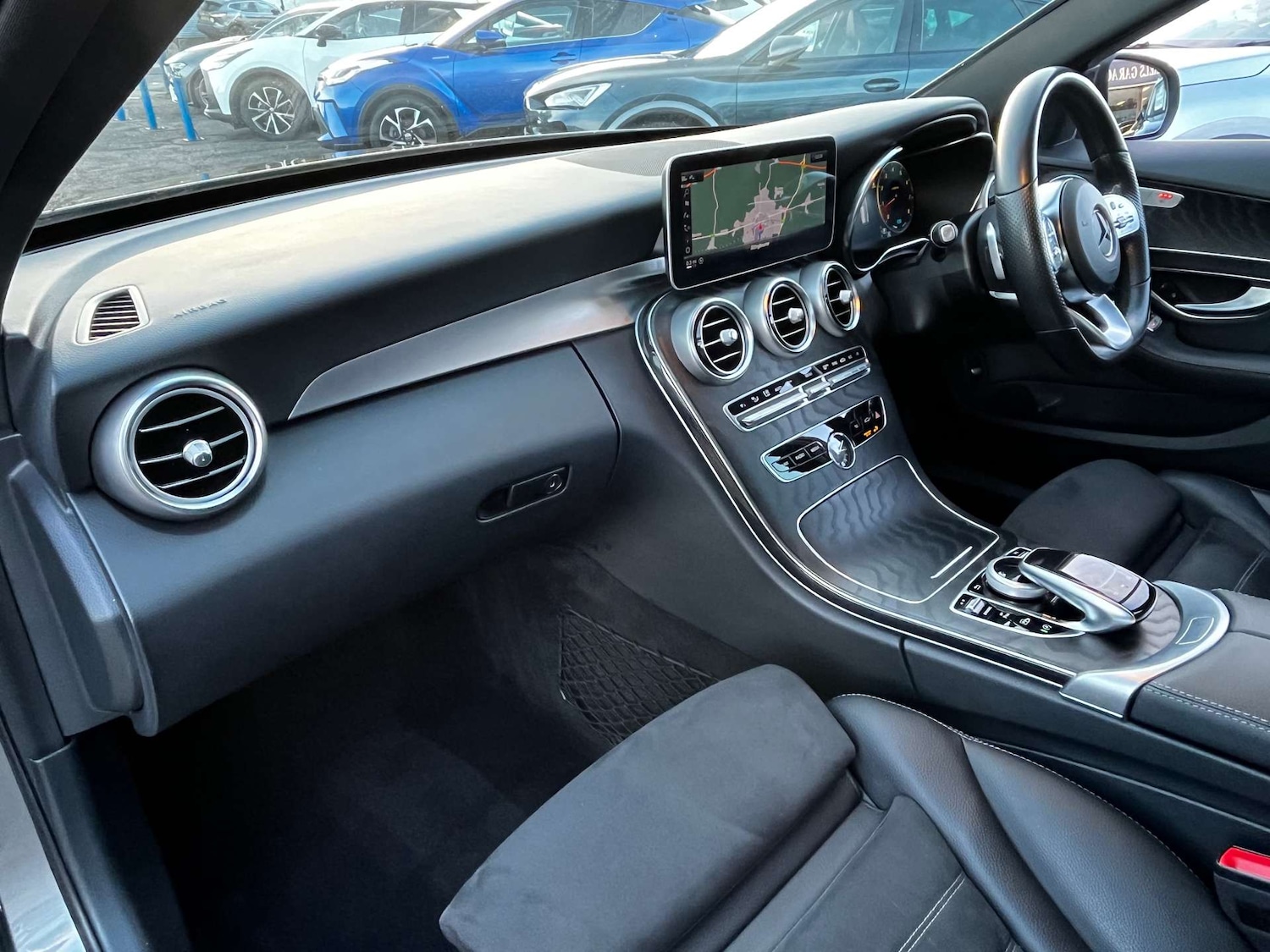 Used Mercedes-Benz C Class 2019 for sale - 77148645: Photo 17