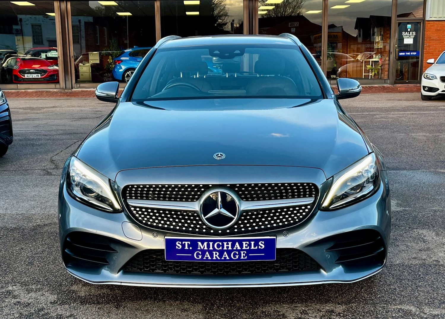 Used Mercedes-Benz C Class 2019 for sale - 77148645: Photo 5