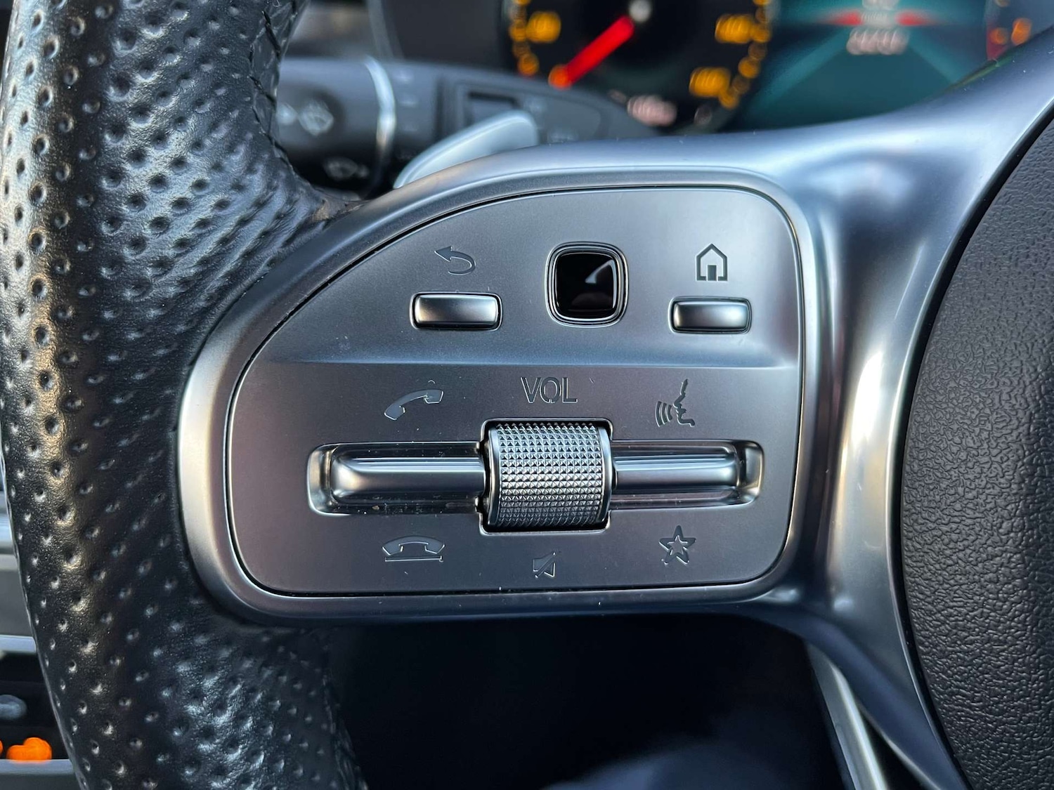 Used Mercedes-Benz C Class 2019 for sale - 77148645: Photo 59