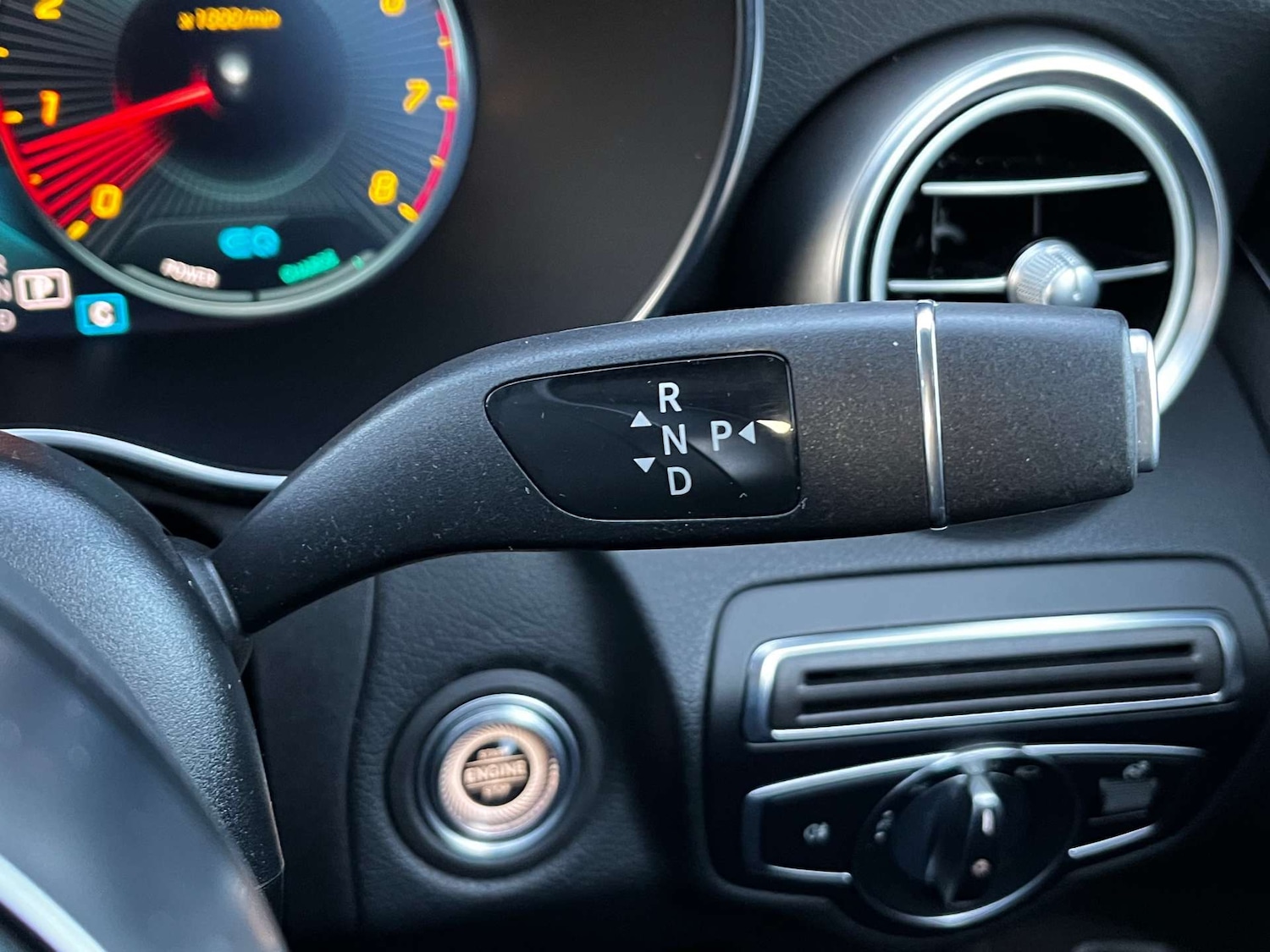 Used Mercedes-Benz C Class 2019 for sale - 77148645: Photo 64