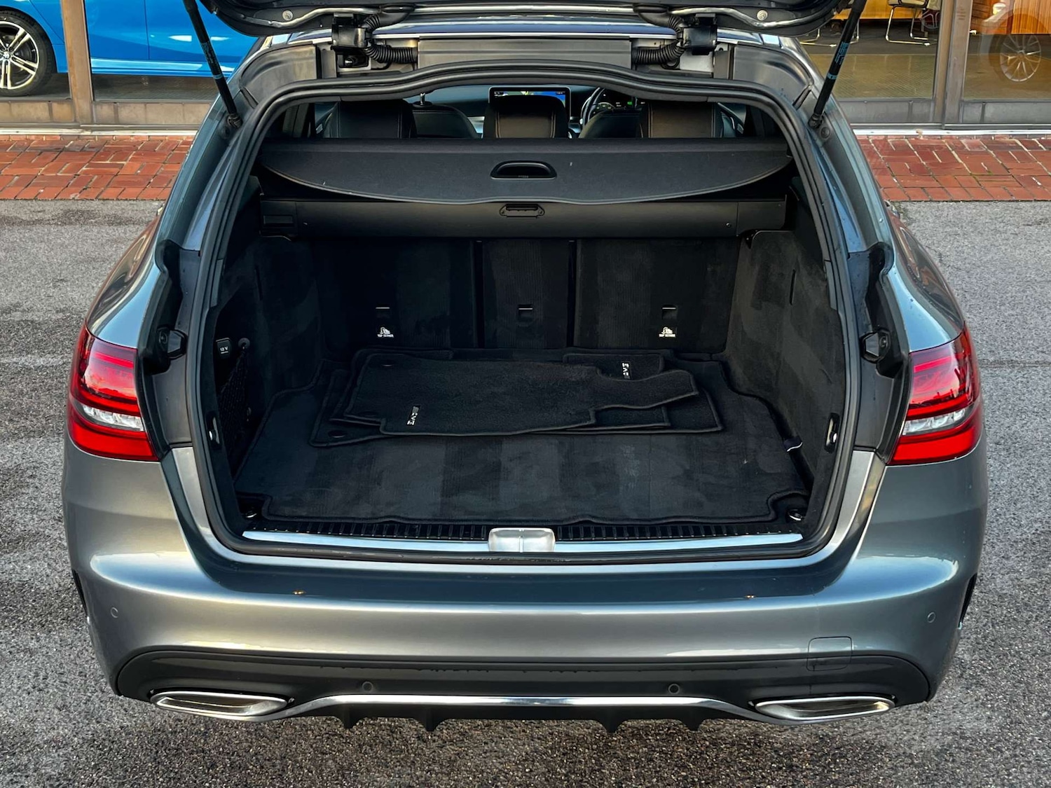 Used Mercedes-Benz C Class 2019 for sale - 77148645: Photo 76